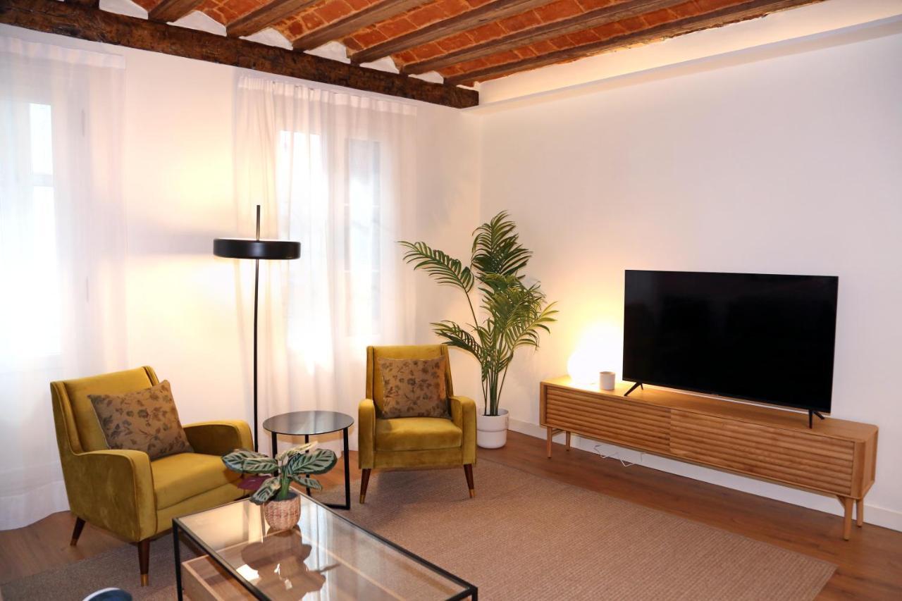Apartamento Premium En Pleno Casco Viejo De Bilbao Buitenkant foto