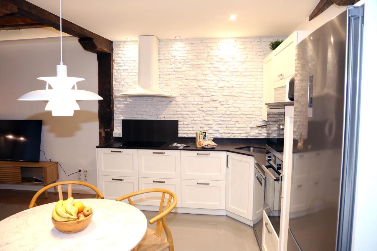 Apartamento Premium En Pleno Casco Viejo De Bilbao Buitenkant foto